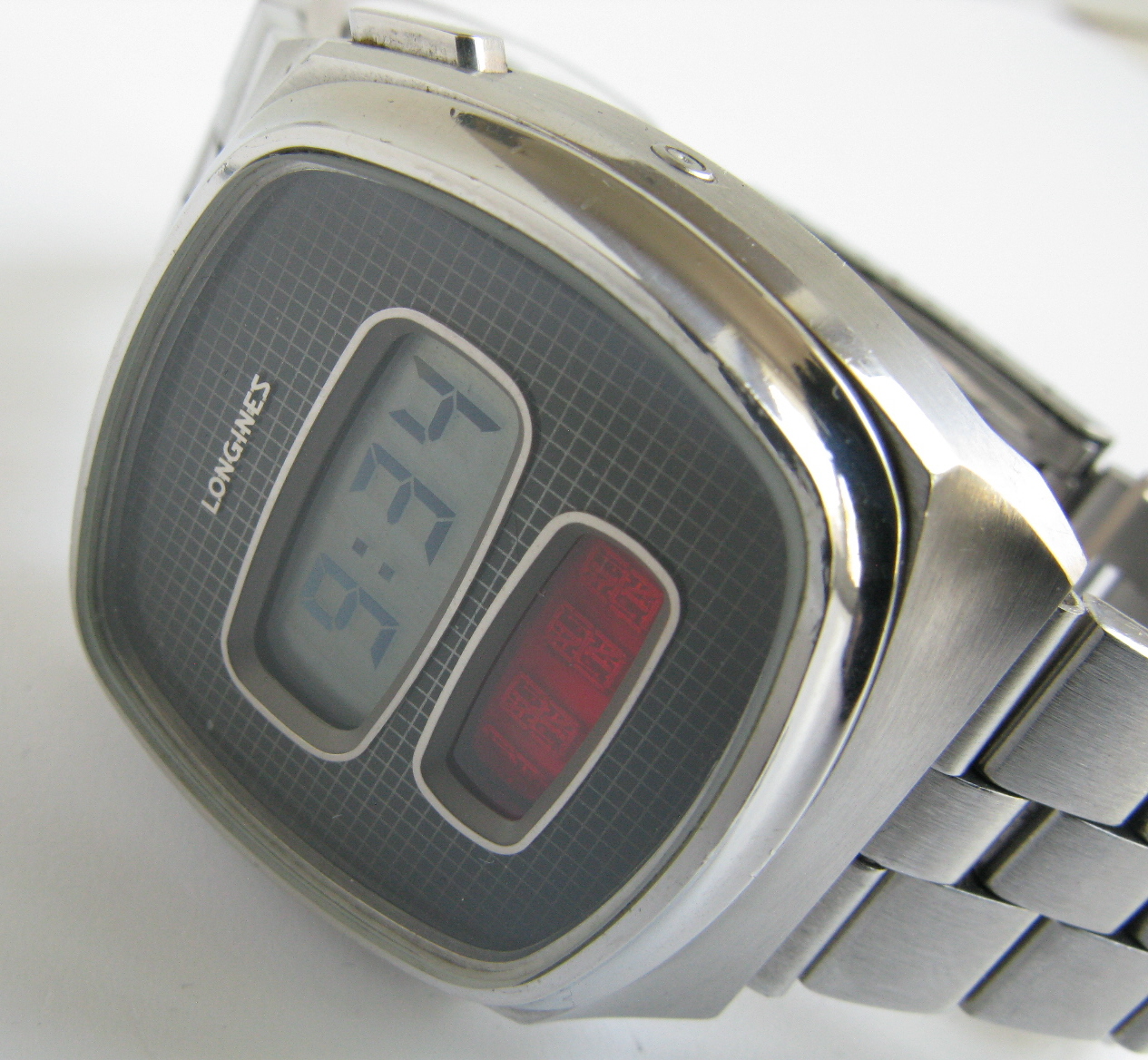 longines led